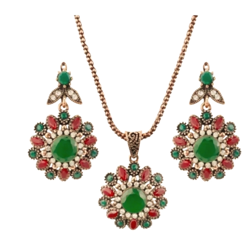 NWT Elegant Green and Red Floral Jewelry Set